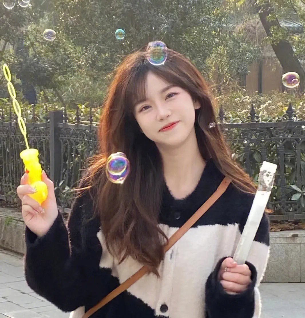 穿越之龙套升值记穿越我娶了十个公主